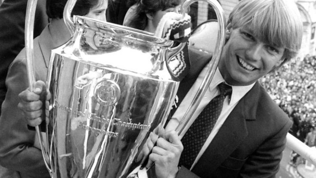 Gary Shaw with the European Cup